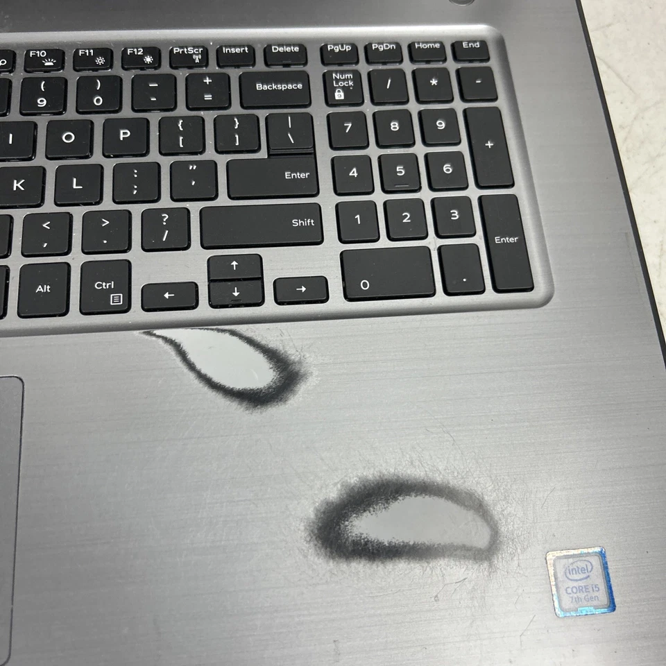 Dell Inspiron 5000 Series 5765 17.3" Laptop AMD Radeon R5 2.4GHz 8GB RAM 1TB HDD - Image 2 of 4