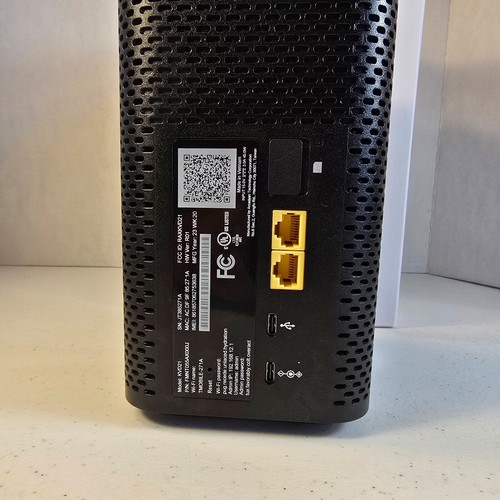 T-Mobile ARC KVD21 5G Home Internet Wi-Fi Gateway - Black No power cord - Photo 3/4