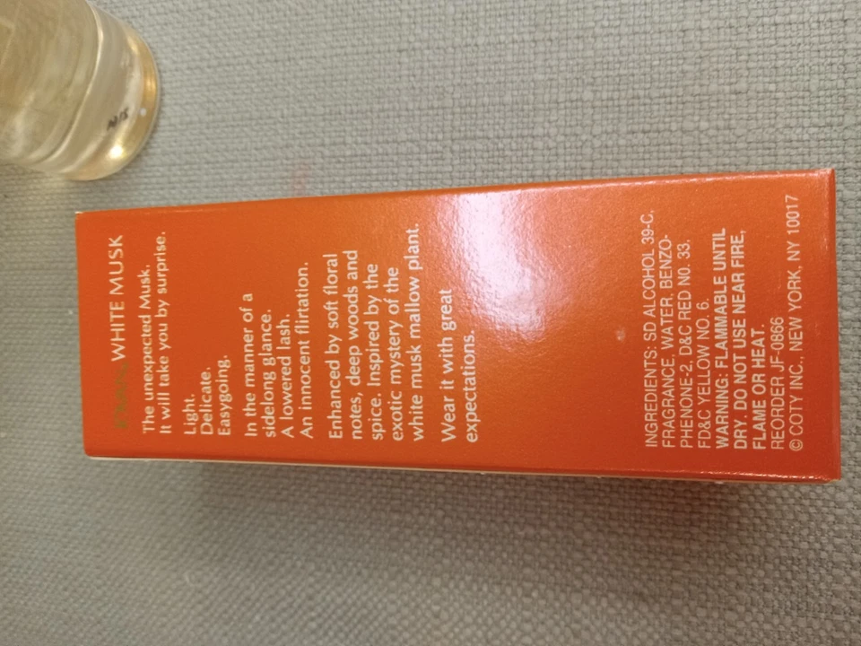 JOVAN WHITE MUSK FOR WOMEN COLOGNE 2 FL OZ 59 mL VINTAGE - Image 3 of 4