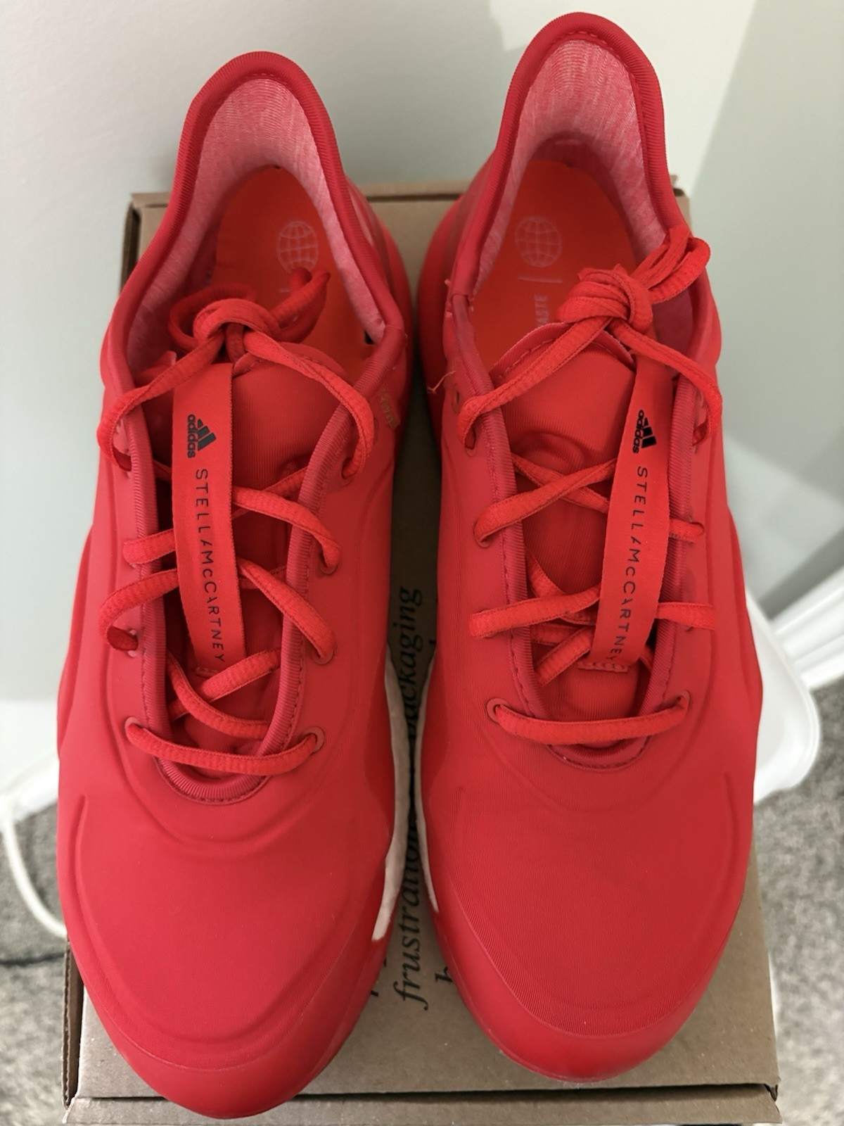 Size 10 Red