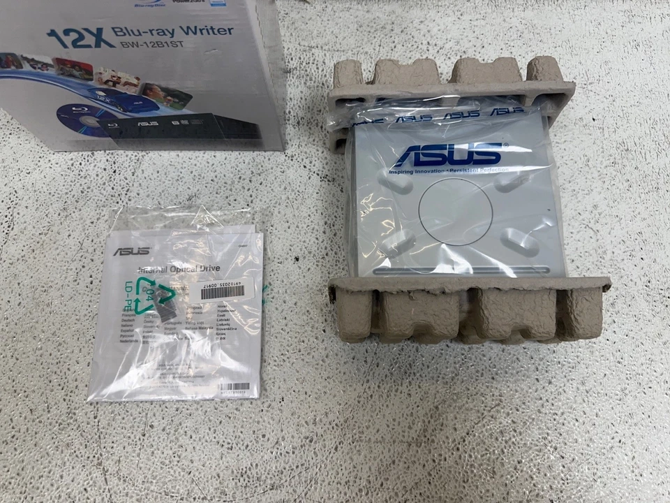 NEW ASUS BW-12B1ST Internal Blu-Ray/DVD/CD Writer Optical Drive - Image 2 of 4