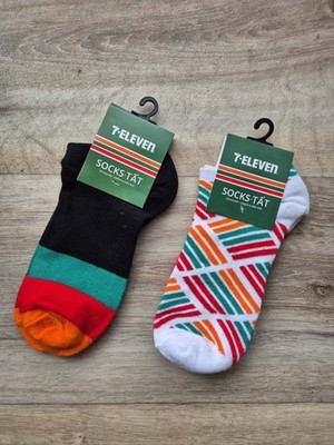 7-ELEVEN Exclusive Socks, Vietnam, Schwarz und Weiß