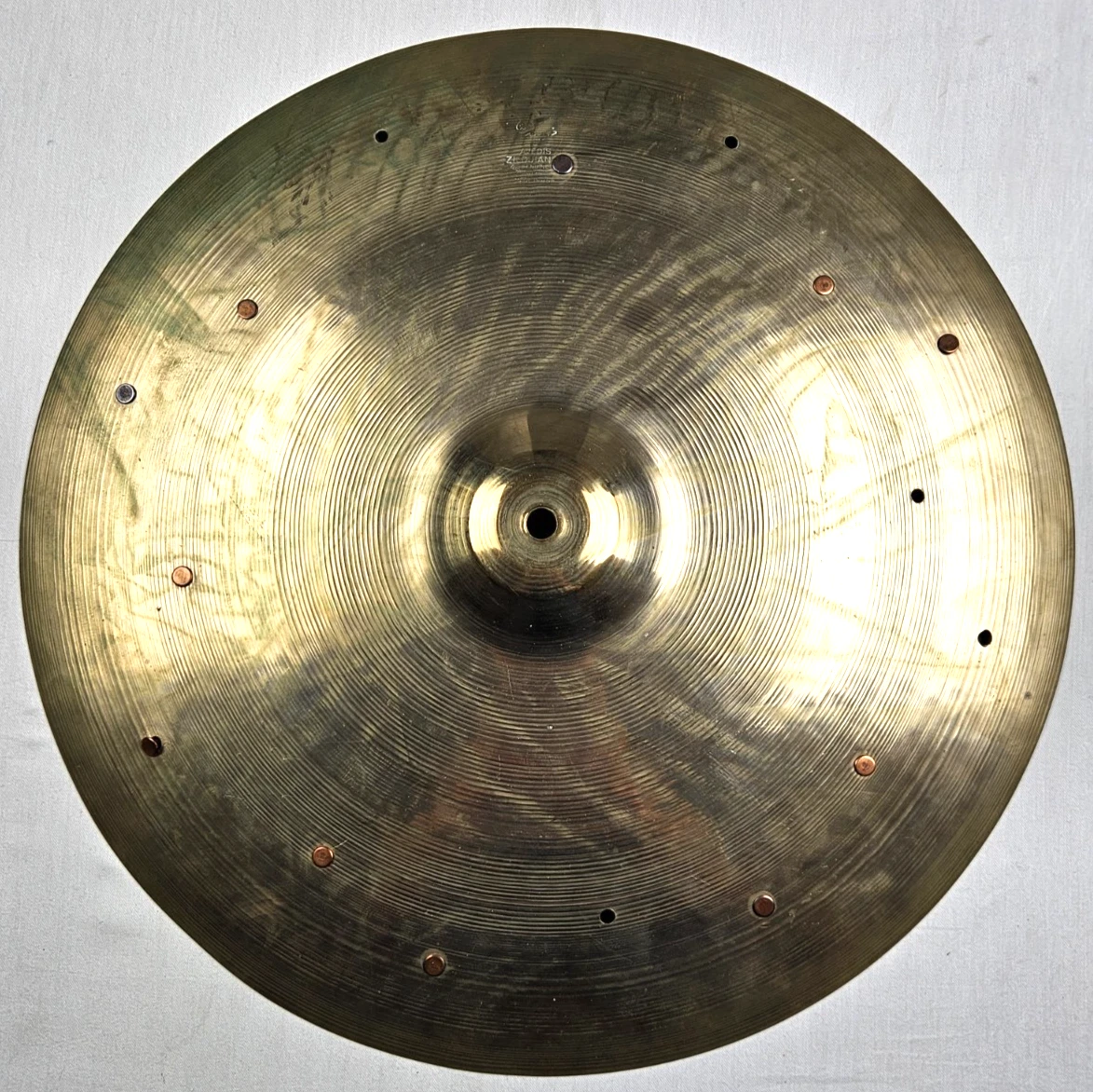 ヴィンテージ　ジルジャン シンバル 16インチ　1600g 16 in Item Diameter Zildjian Crash Cymbals for sale - eBay