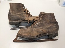 Antique Men's Ice Skates