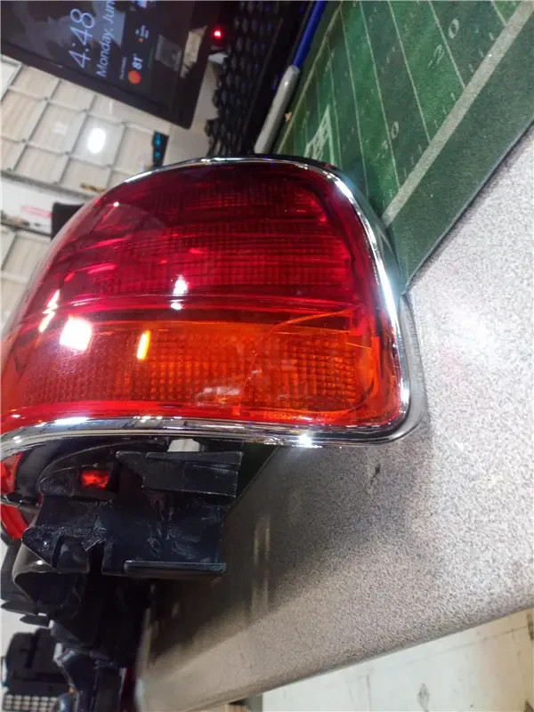 1991 Toyota Cressida RX80 GX81 MARK 2 Tail Light Rear Lamp Pair