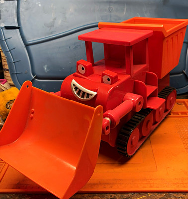 Fisher-Price Bob the Builder Battery Operated Muck Bulldozer Toy 2001 MPN 79423