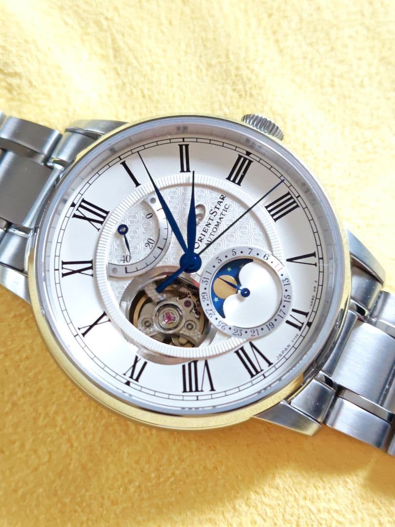 Orient OrientStar Automatic Moonphase Wristwatch … - image 11
