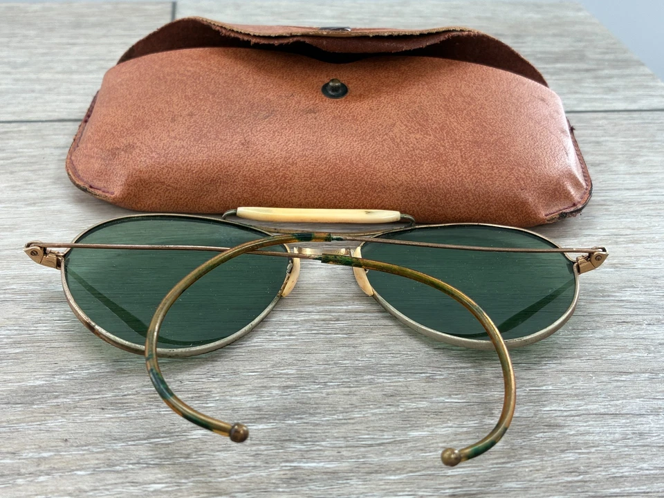 Gafas de seguridad ópticas americanas vintage lentes verdes aviador estuche con borde de alambre curvo Foto 3 de 4