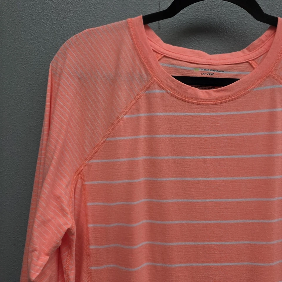 Tek Gear Shirt Womens 1X Pink Striped Long Sleeve DryTek Athletic Pullover Top - Image 2 of 4