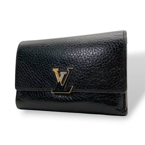 LOUIS VUITTON Capucines Compact Trifold Wallet M62157 Taurillon Noir Hot Pink