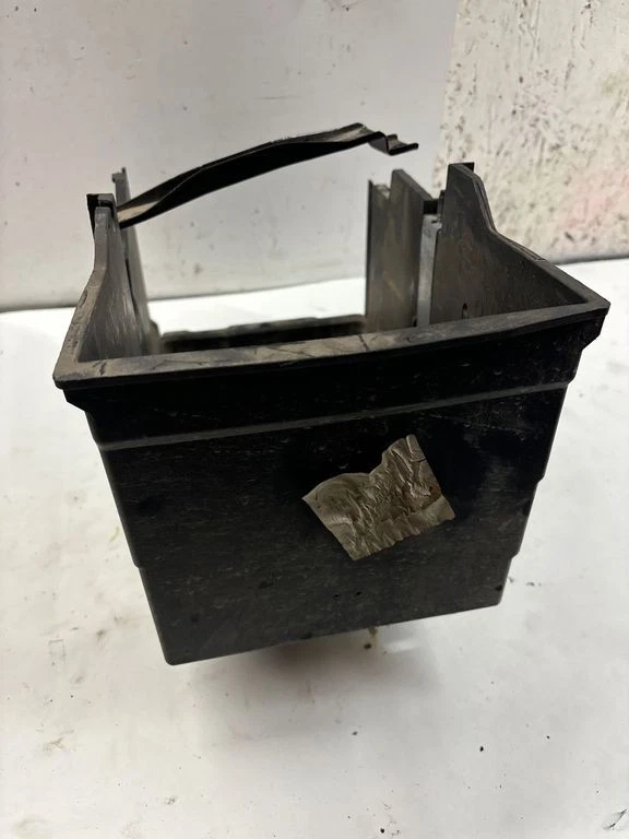 Ford Focus 2009 caja batería 4m5110723 DTS5107 Foto 3 de 4