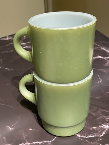 Set Of 4 - Vintage Anchor Hocking FIRE KING Avocado Green Stacking Coffee Cups - Picture 3 of 7