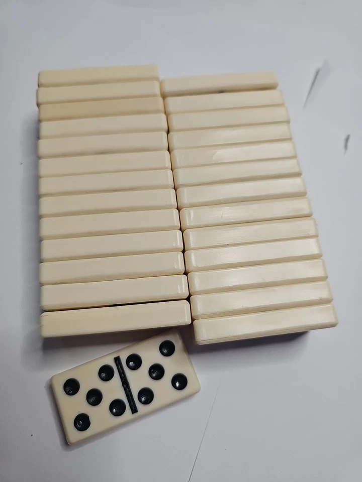 5 Game Case For Small Tiny Space Travel Magnetic Pieces 2x6x10.63" Incomplete - Image 2 of 4