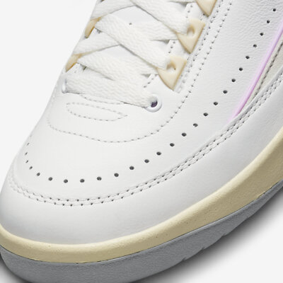 Nike WMNS Air Jordan 2 Retro Low [DX4401-146] Women Casual