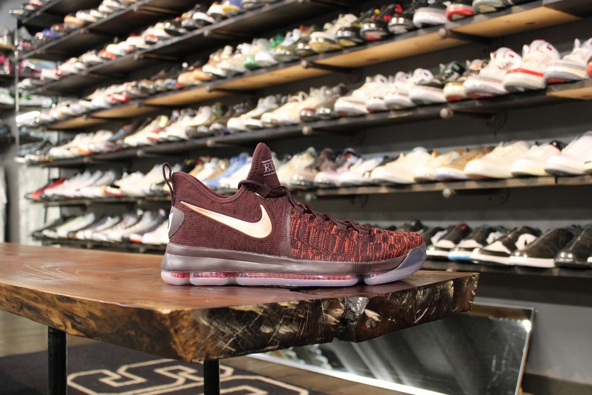 SALE NIKE KD IX 9 LMTD CHRISTMAS THE SAUCE DEEP BURGUNDY 852409