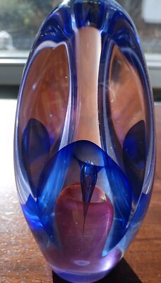Vintage In The Style Of Ed Nesteruk Elegant Art Glass Paperweight 