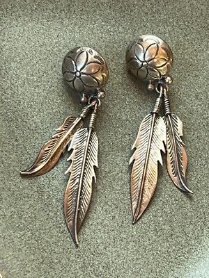 Sterling Silver Marked Round Dome w Etched Flower & Two Feather Dangle Southwest