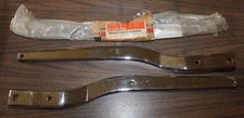 Harley 59928-72 & 59929-72 NOS Pair of Fender Supports Struts 1972-e1973 FX -O15