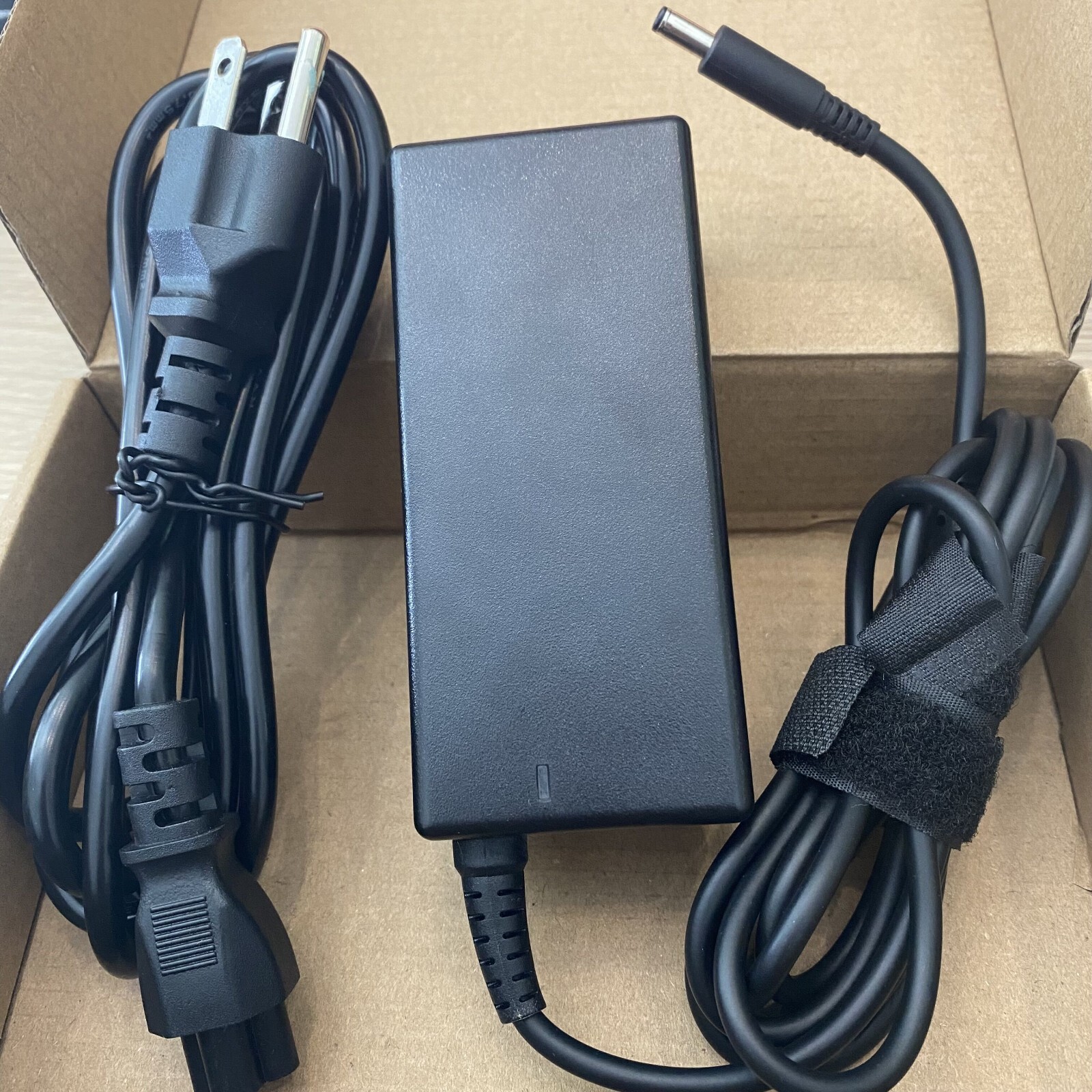 Genuine 65W AC Power Adapter Charger For Dell Inspiron 15-5567 5565 P66F 19.5V