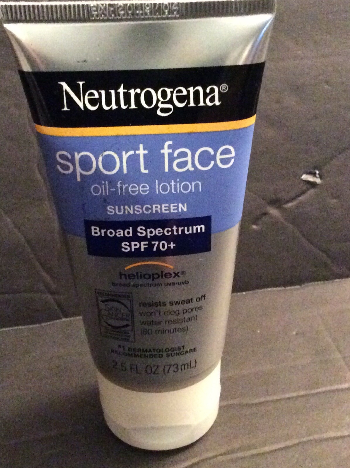 neutrogena ultimate sport face