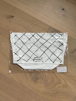 NEW 100% Authentic CHANEL SMALL Classic Flap Dust Bag ICOT1 w/ Camellia