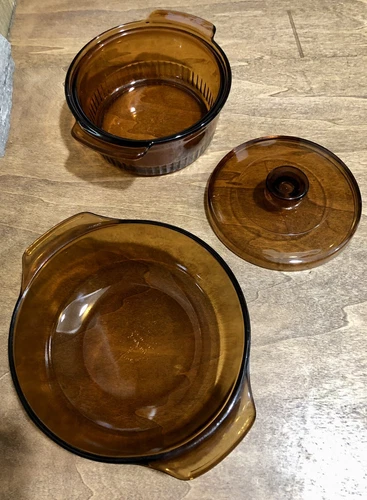 MCM Vintage Anchor Hocking Fire King 1QT Amber Casserole Dish with Lid Lot x2