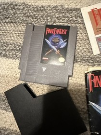 Final Fantasy (Nintendo NES 1990) Complete in Box w/ Maps & Manual CIB - TESTED!