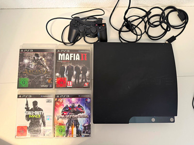 Sony PlayStation 3 Slim 120GB Schwarz PAL mit Controller Kabel & Spiele