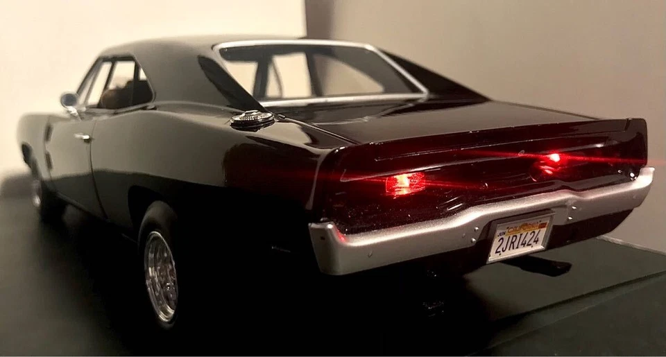1/18 Mattel Movie Fast Furious DOM's DODGE CHARGER Charger Modified LED Minicar - Image 3 of 4