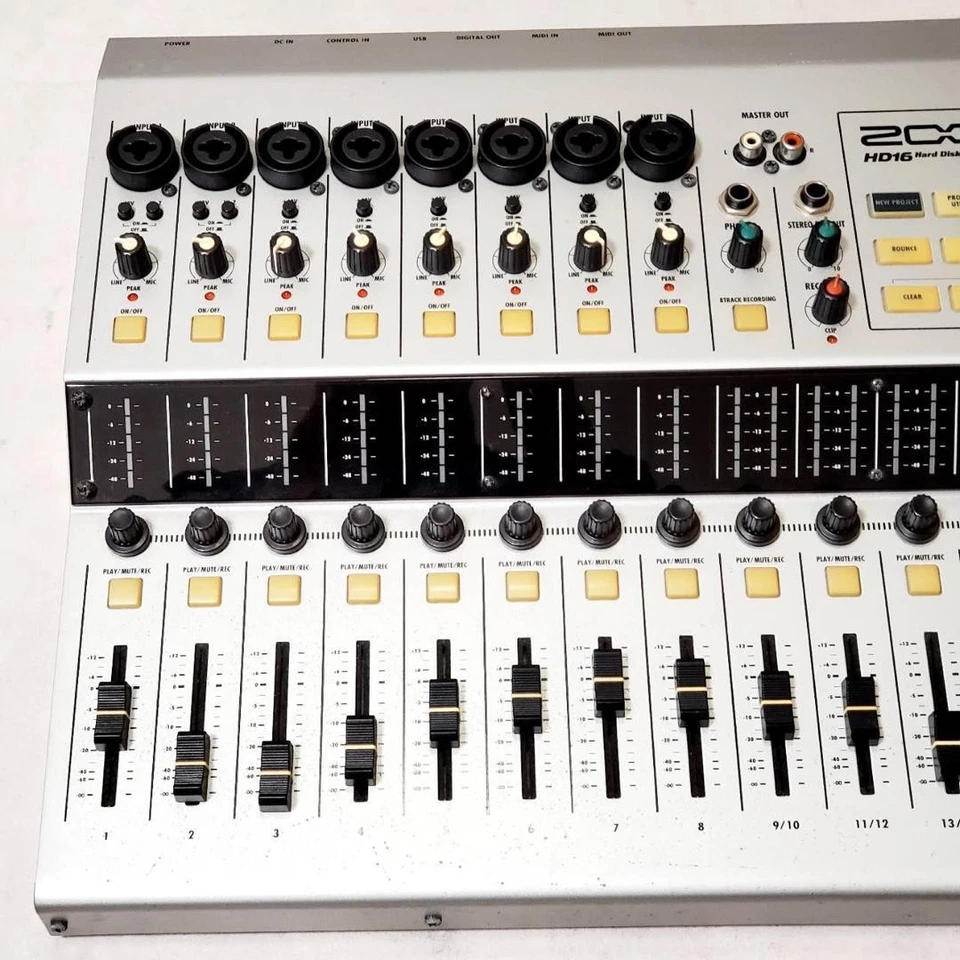 Grabadora multipista Zoom HD16 CD-R usada Japón Foto 3 de 4