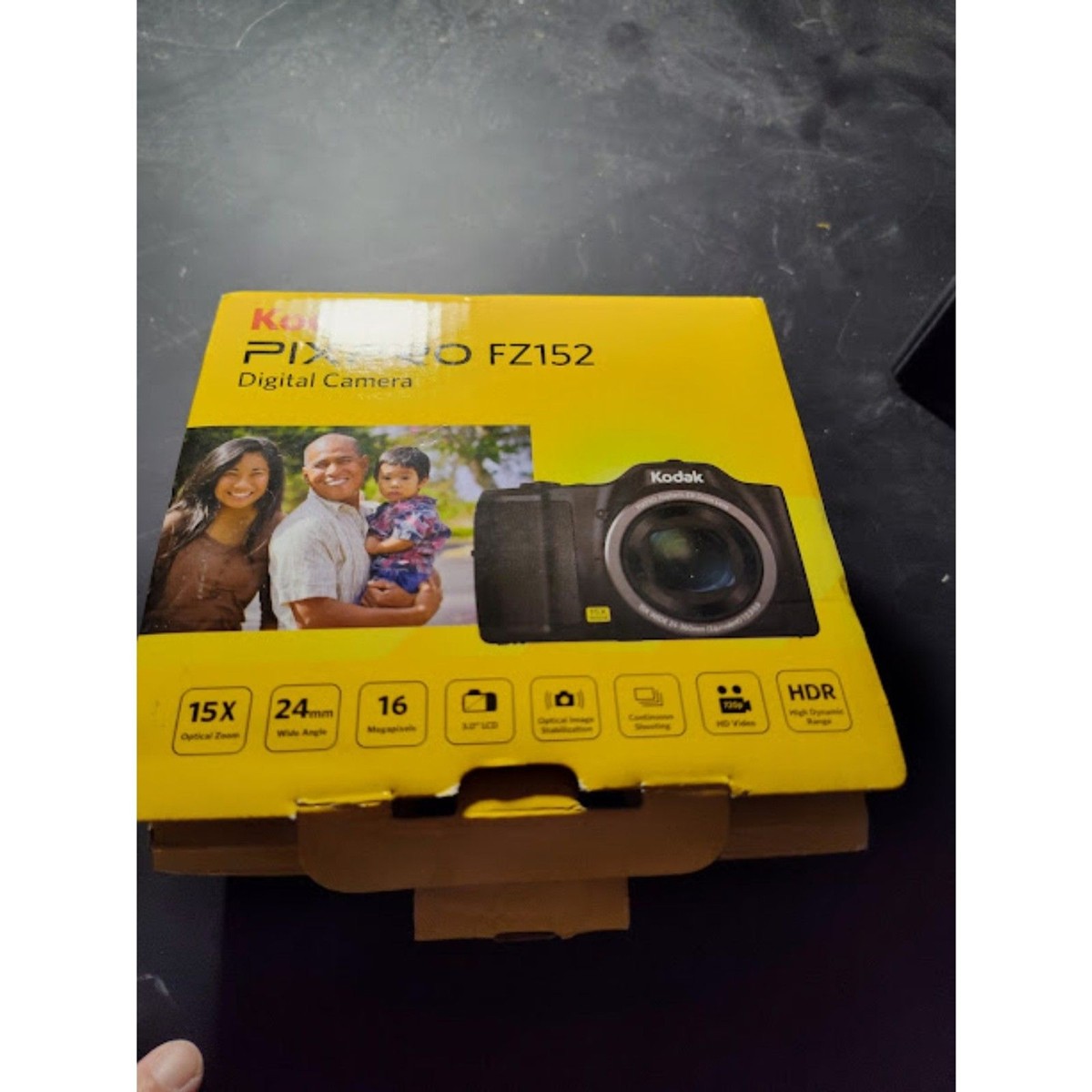 Kodak PIXPRO FZ152 デジタルカメラ Kodak PIXPRO Digital FZ152 16.2 Megapixel Compact Camera