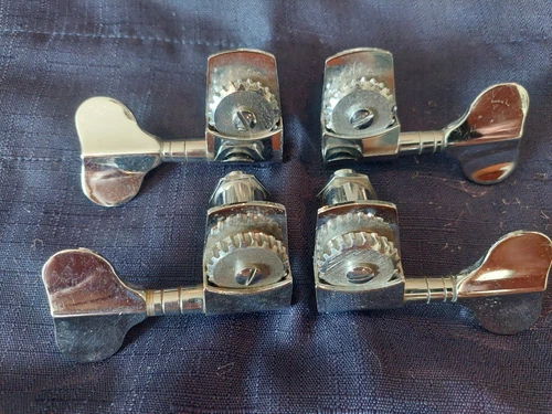 Gibson 2+2 Tuners Chrome No Bushings