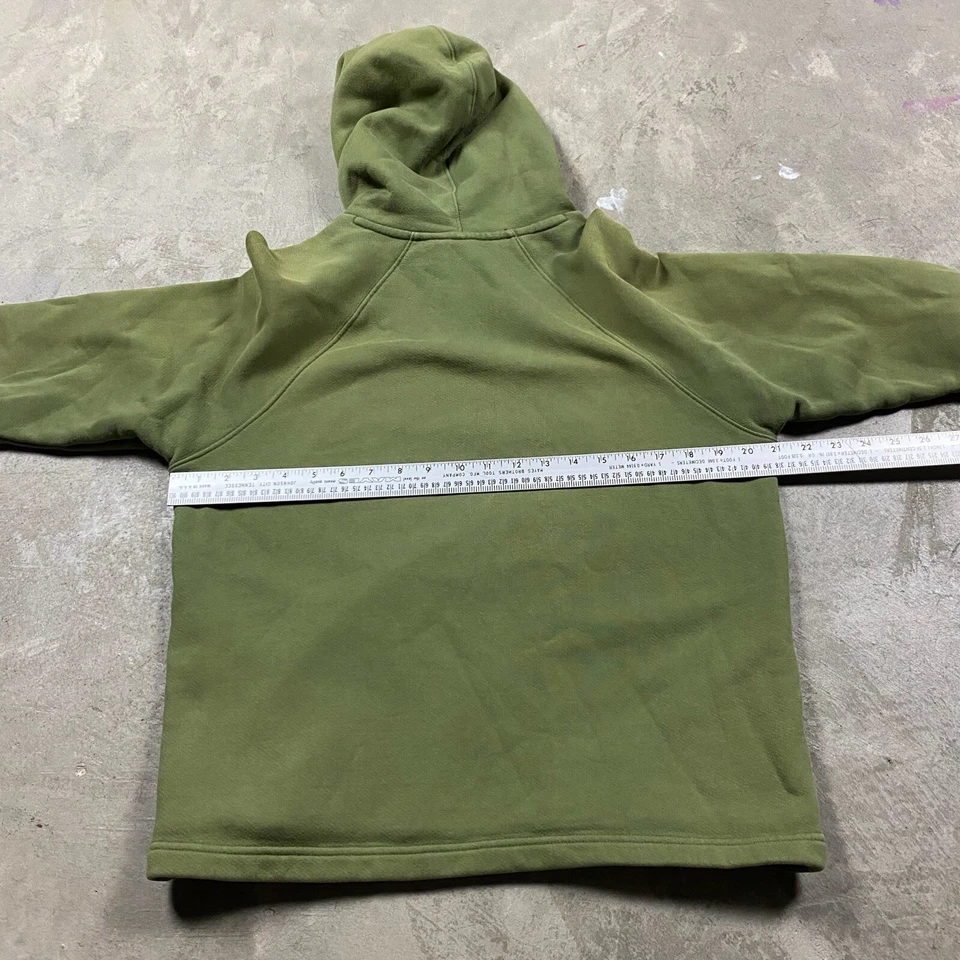 Sudadera con capucha Gap verde oliva mediana para mujer deletrear logotipo grande Foto 3 de 4