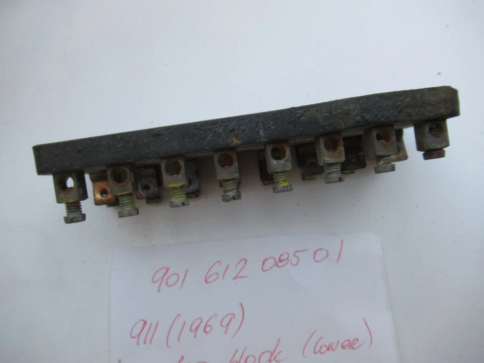 Porsche 911 (1969) Fuse Block (Lower) (8 Position)  90161208501   #3 - Image 4 of 4