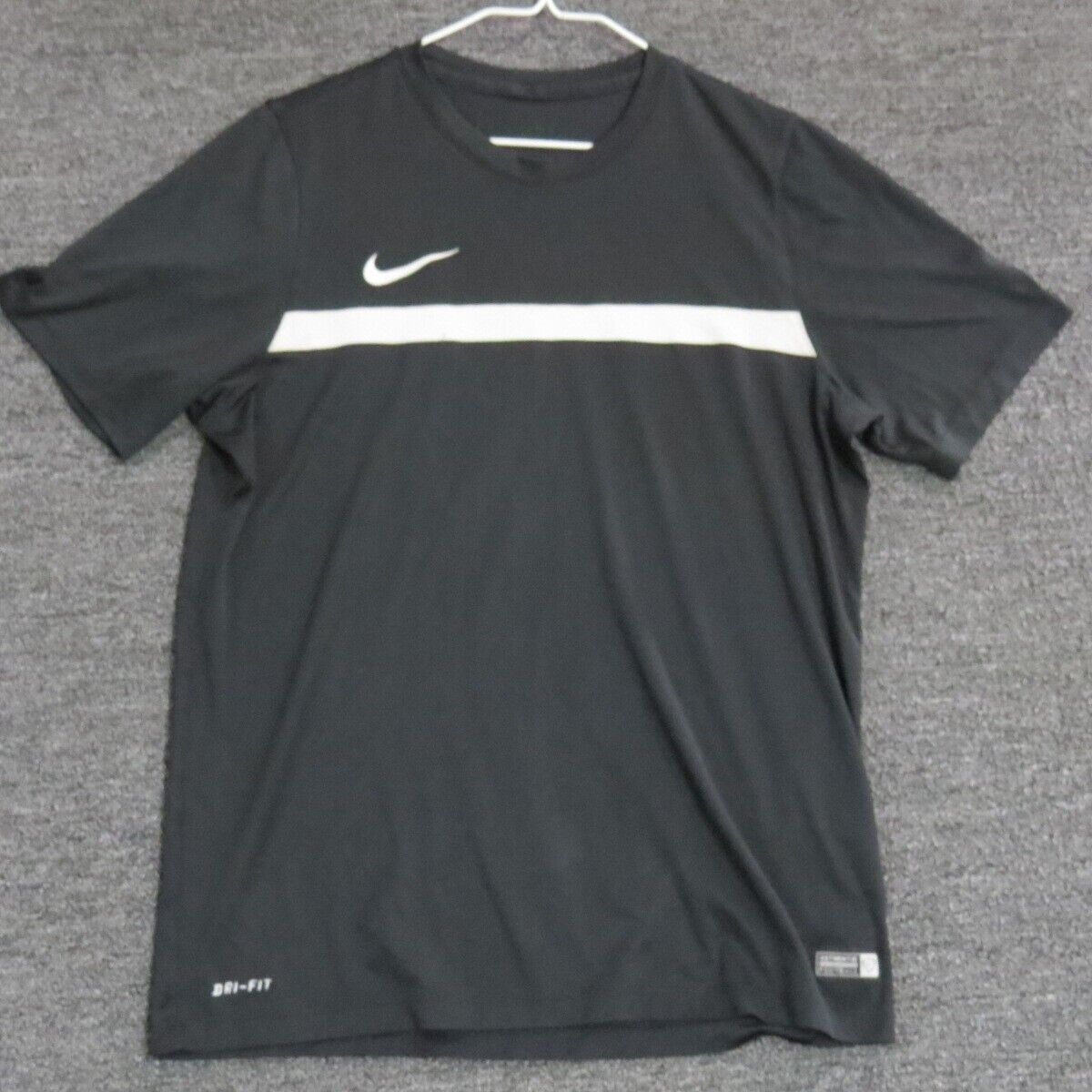 Meditativo acampar cohete Nike Dri Fit Authentic Football Shirt Mens Size M Short Sleeve Black Mesh  Back | eBay