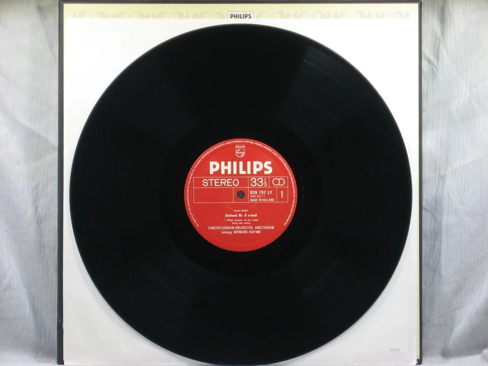 Mahler - Sinfonie Nr. 6 - Haitink, Amsterdam - 2LP Box Set Philips 839 797/98 LY - Image 4 of 4