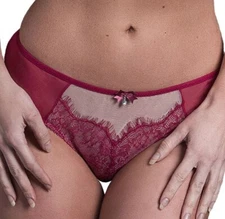 NWT Fit Fully Yours U2382 Ava Bikini Panty Deep Red and Black Small