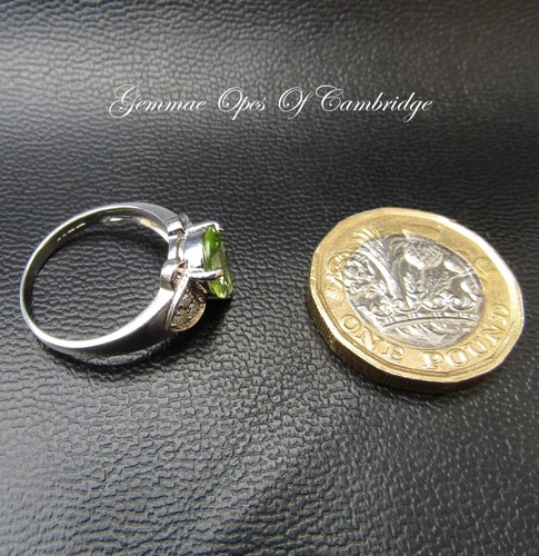 9ct White Gold Peridot and Diamond Ring Pear Cut Size N 3.11g Certified 9k - Picture 11 of 11