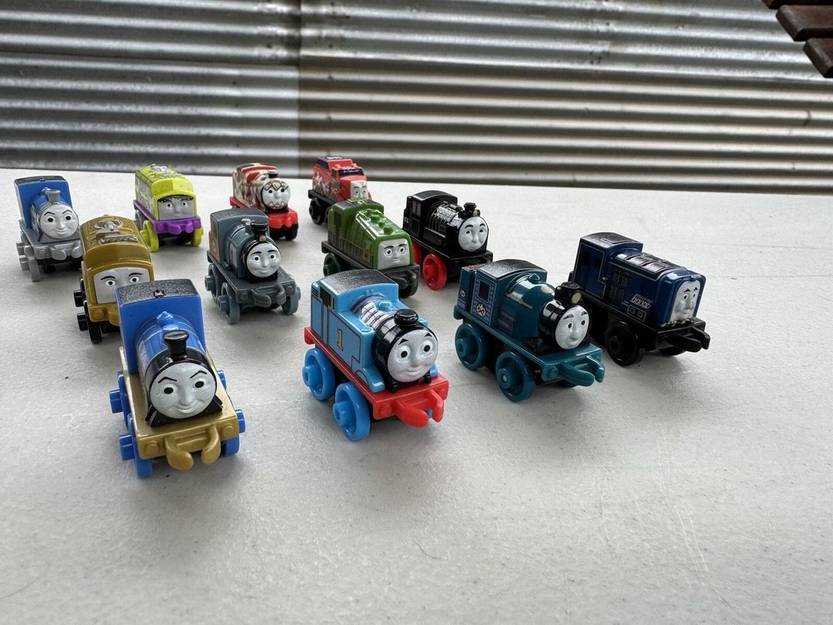 Thomas the Tank Engine Mattel Mini Trains Collection Set Train