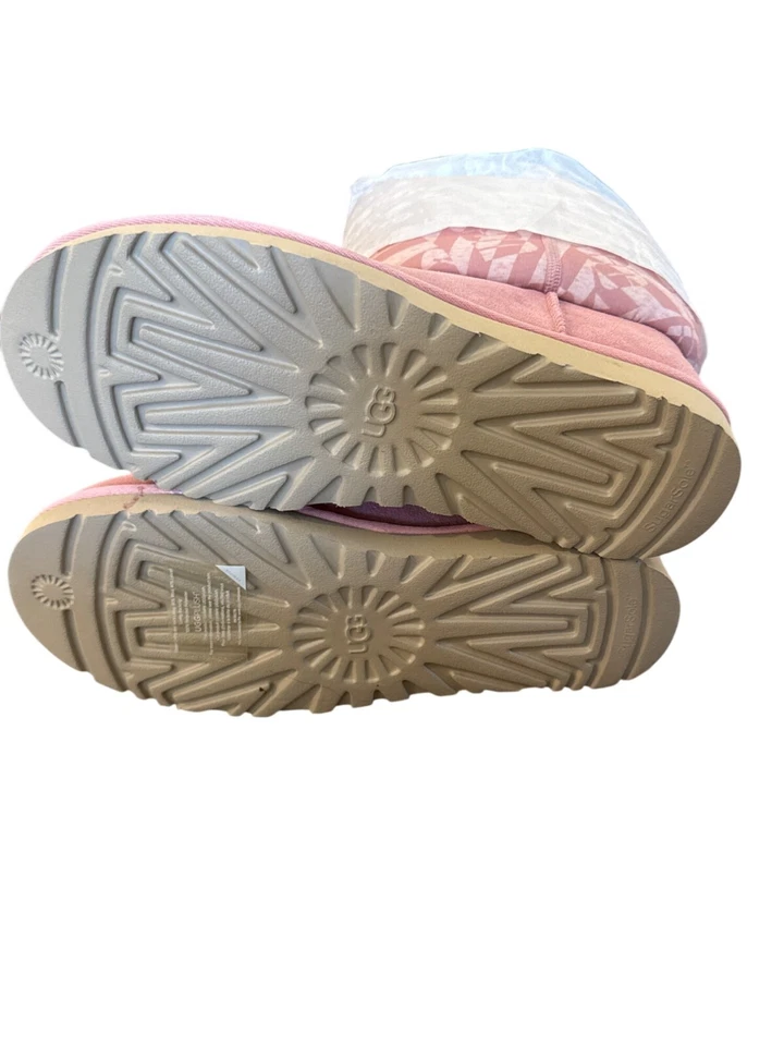 Botas cortas clásicas rosas Ugg para mujer talla 10 con patrón de lana Lyocell Foto 4 de 4