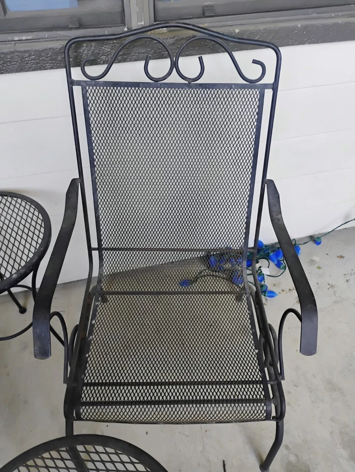 TUCSON WROUGHT IRON HIGH BACK COIL SPRING PATIO DINING ARM CHAIRS AND TWO TABLES - Image 2 of 4