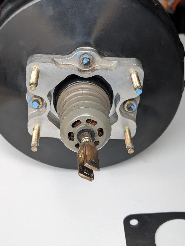 Toyota Sequoia 2001-2003 4,7 L refuerzo de freno con cilindro maestro y sensor OEM Foto 2 de 4