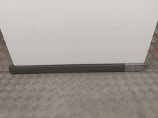 Baguette de porte avant droite RENAULT MEGANE 2 PHASE 1