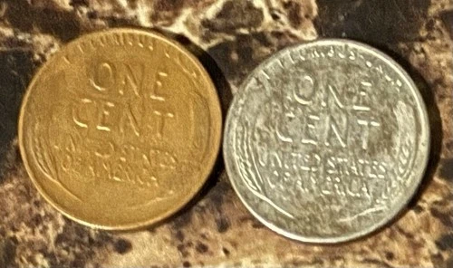 1943 Lincoln Steel Cent ~ 1944 Lincoln Wheat ~ No Mint Mark WW2 Coins