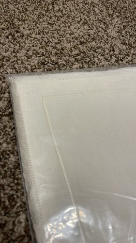 RESTORATION HARDWARE RH Belgian Linen Frayed Edge Placemats Set of 4 Ivory - Picture 8 of 9