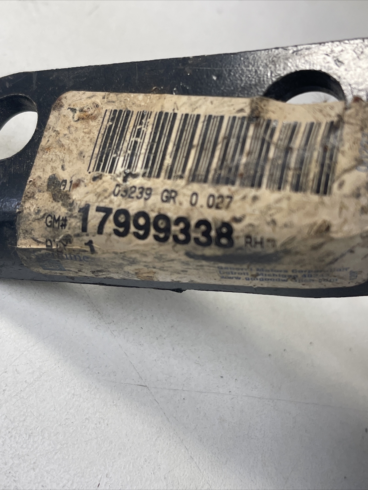NOS GM RH Motor Mount 17999338￼ SA4 | eBay