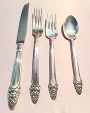 Sovereign Old by Gorham Sterling 4 Piece Place Setting(S)