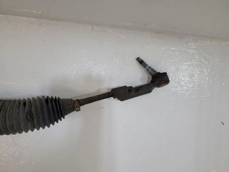 2011-2014 Ford Expedition Hydraulic Power Steering Rack & Pinion Assembly - Image 2 of 4