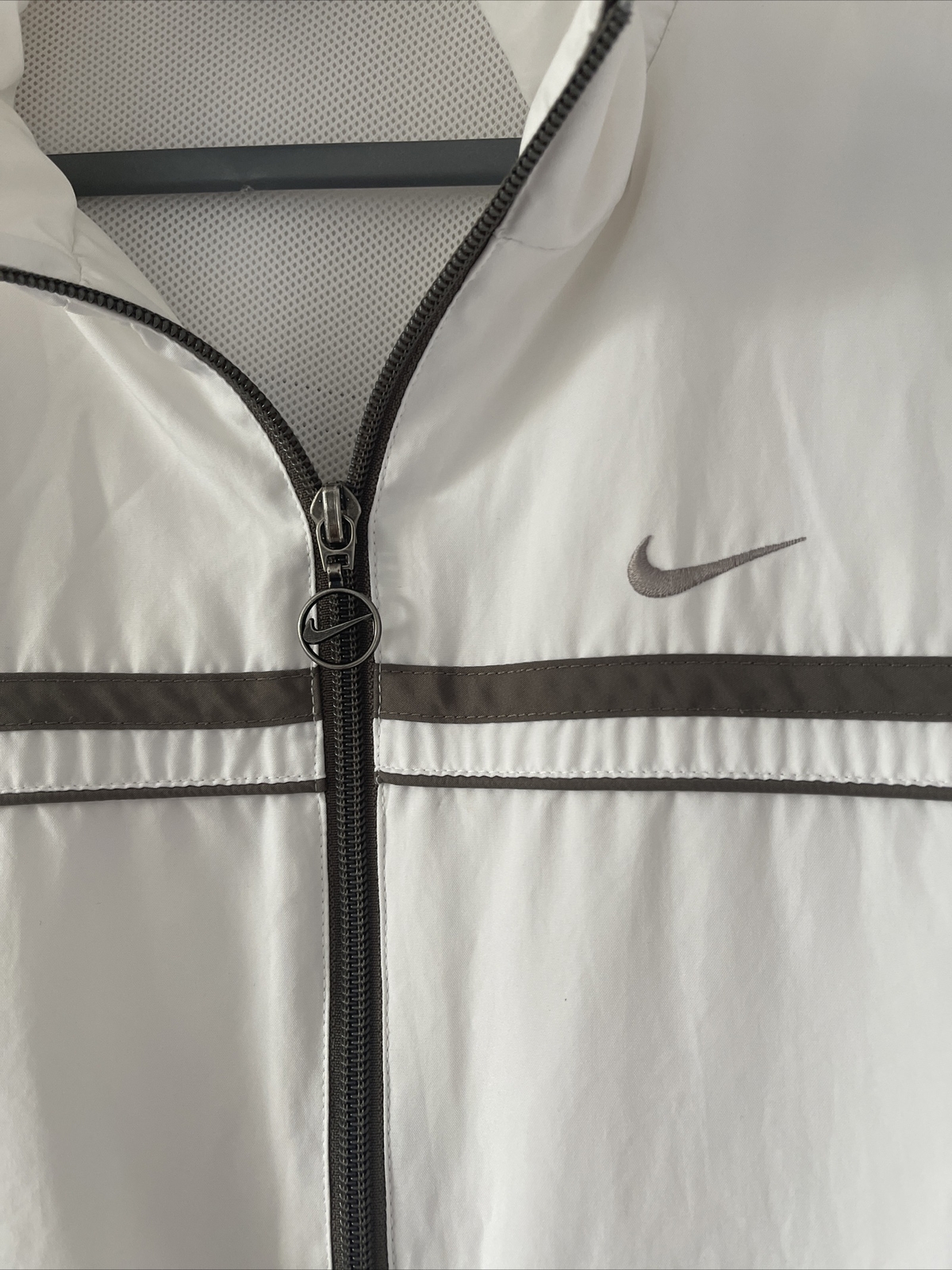 Nike Vintage Light Weight White Track Jacket Running … Gem