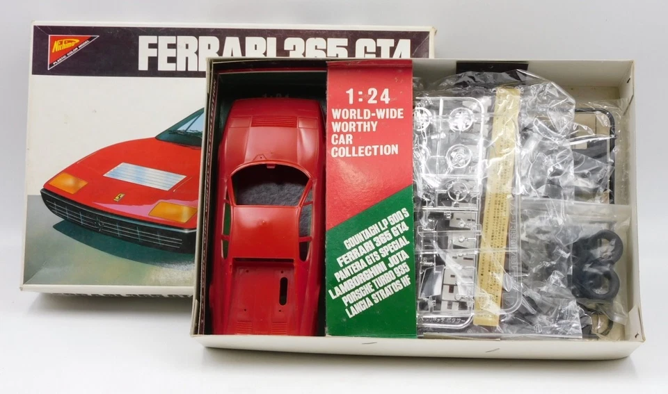 Nichimo Ferrari 365 GT4 Plastic motorized model kit scale 1:24 MIB - Immagine 2 di 4